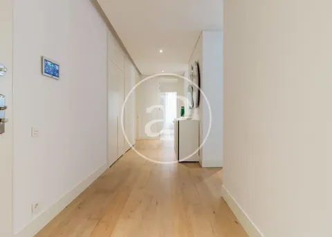 Appartamento 244 m² a Madrid