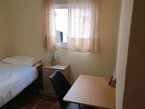 Stanza in affitto, Tarragona (2/5)