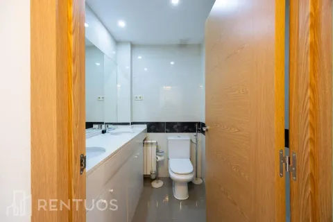 Appartamento 99 m² a Madrid