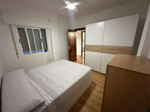 Pis de 95 m² a Granada