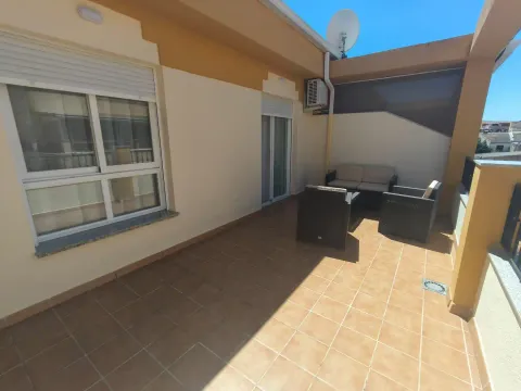 Pis de 75 m² a Churriana de la Vega (2/15)
