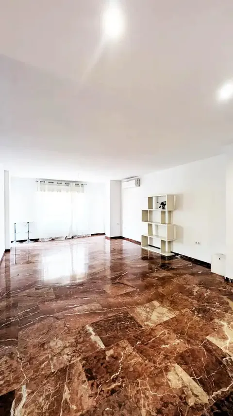 Wohnung 150 m² in Granada