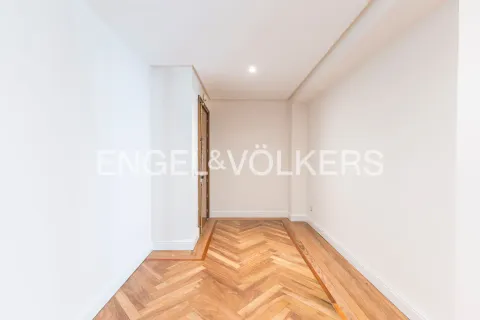 Apartamento 208 m² em Madrid