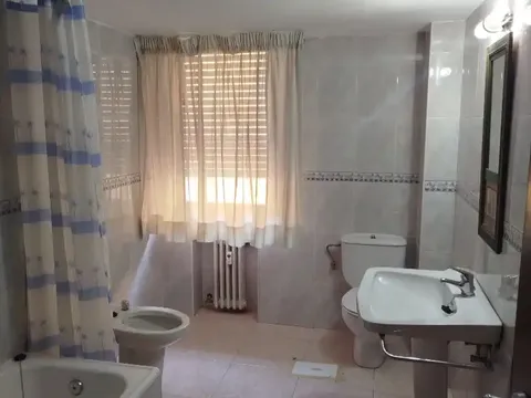 Pis de 230 m² a Granada