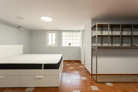 Casa 384 m² a l'Hospitalet de Llobregat