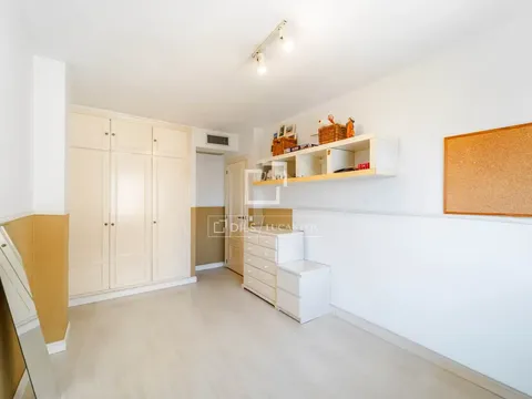 Pis de 206 m² a València