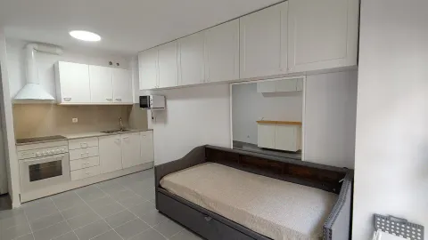 Apartamento 30 m² em Reus (2/10)