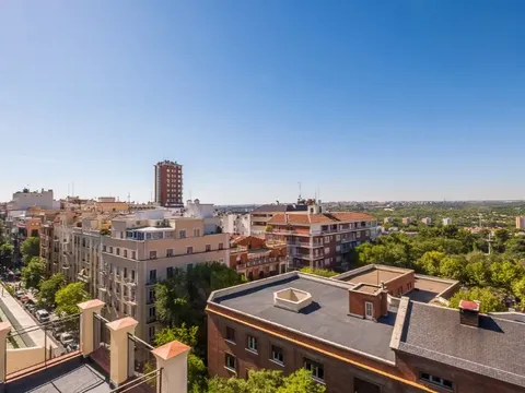 Appartamento 127 m² a Madrid