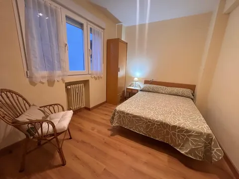 Pis de 91 m² a Gijón
