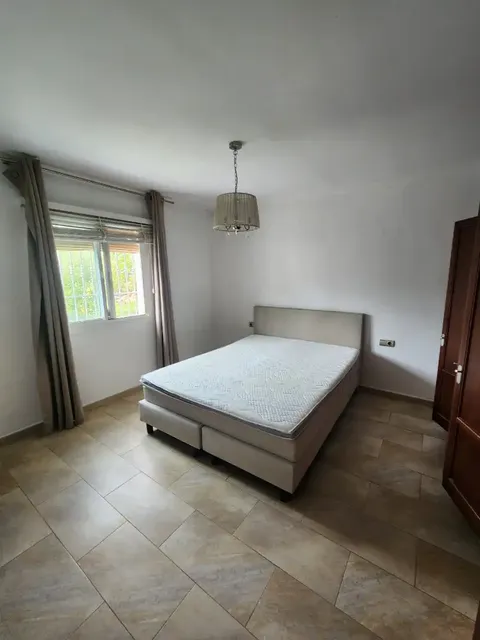 Haus 180 m² in Alhaurín el Grande