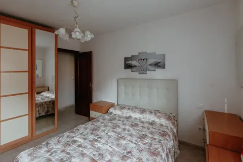 Pis de 90 m² a Osca