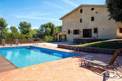 Casa de 678 m² en Sant Cugat del Vallès