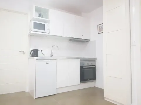 Квартира 30 м² у Валенсіі (2/10)