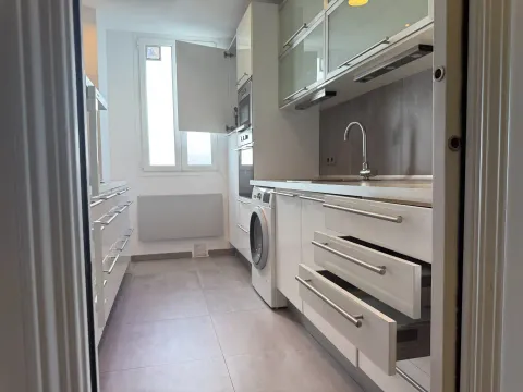Appartamento 140 m² a Madrid