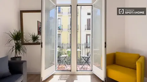 Room for rent, Barcelona