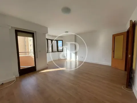 Appartamento 112 m² a Valencia