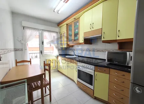 Pis de 89 m² a Gijón