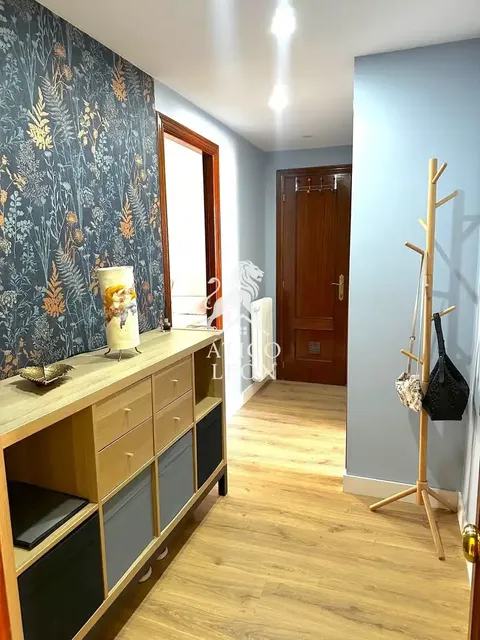 Appartamento 74 m² a León