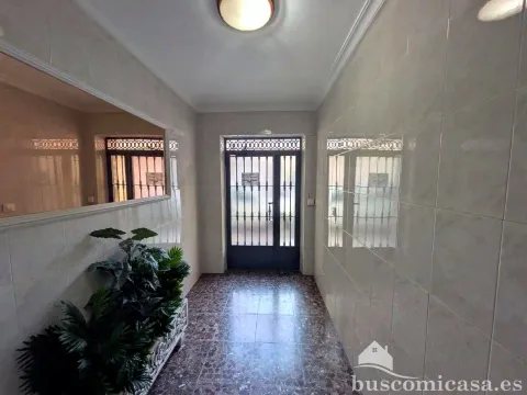 Pis de 68 m² a Linares