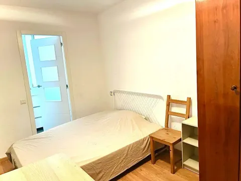 Room for rent, Barcelona