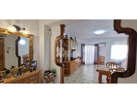 Pis de 83 m² a València