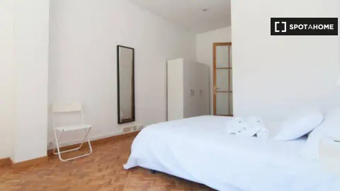 Stanza in affitto, Barcelona (3/19)