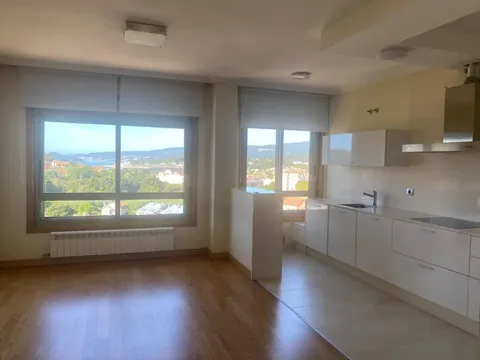 Pis de 75 m² a Pontevedra