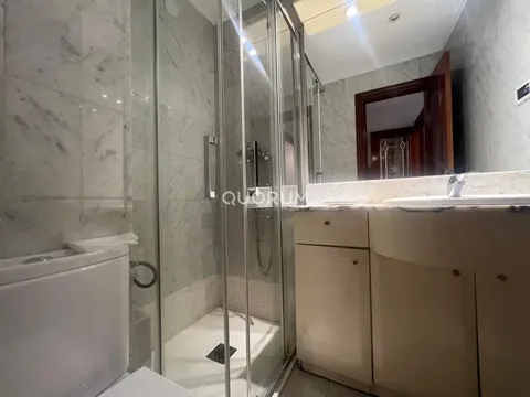 Wohnung 100 m² in Bilbao