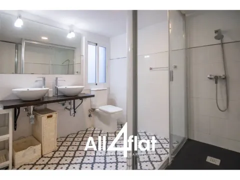 Flat 60 m² in Barcelona