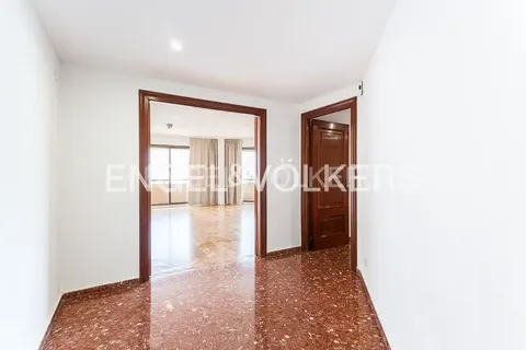 Pis de 200 m² a València