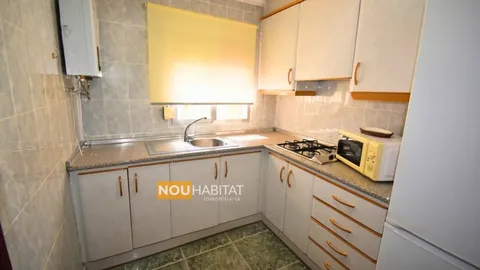 Haus 61 m² in Montroi / Montroy