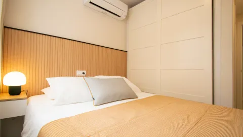 Room for rent, Madrid (3/4)