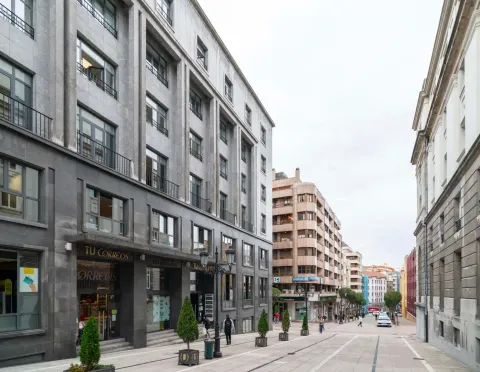 Wohnung 42 m² in Oviedo