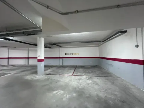 Квартира 202 м² в Petrer