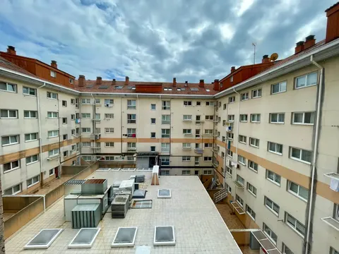 Appartamento 40 m² a Santiago de Compostela
