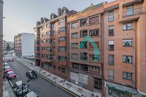 Habitació de lloguer, Oviedo