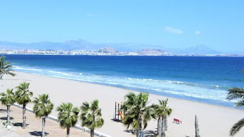 Pis de 90 m² a Alacant