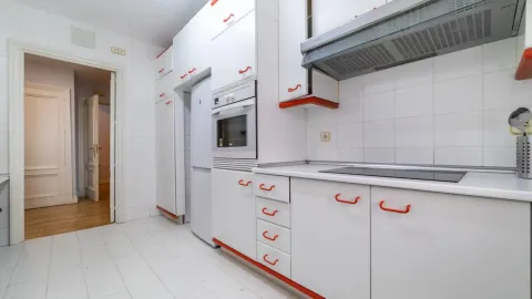 Room for rent, Madrid