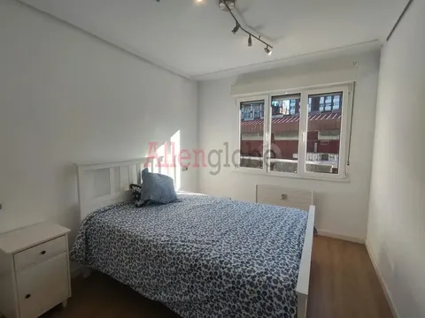Pis de 140 m² a Oviedo
