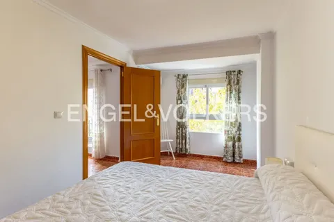 Pis de 77 m² a València