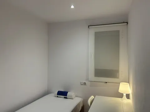 Zimmer zur Miete, Dos Hermanas