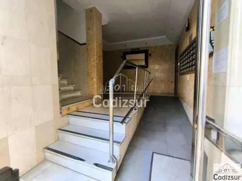 Pis de 101 m² a Cádiz