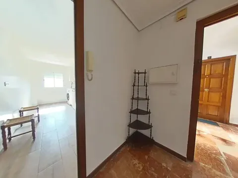 Pis de 95 m² a Còrdova