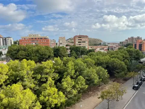 Wohnung 107 m² in Alicante