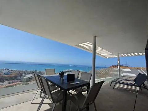 Appartamento 120 m² a Rincón de la Victoria