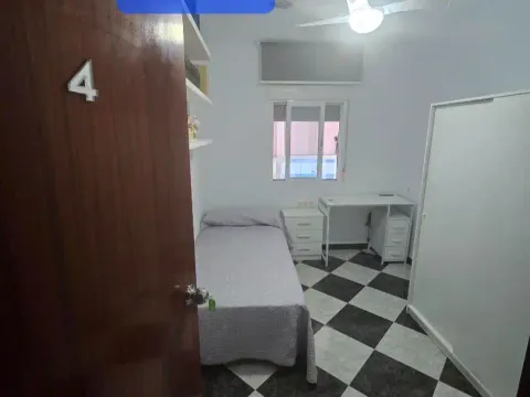 Habitación en alquiler, Cádiz (2/11)
