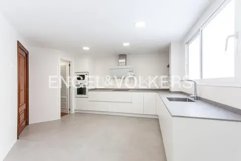 Pis de 200 m² a València