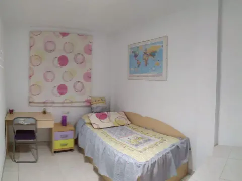 Комната в аренду, Los Barrios (2/9)