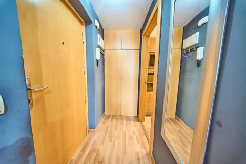 Piso de 85 m² en Granada