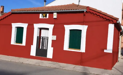 Casa de 65 m² a Olombrada